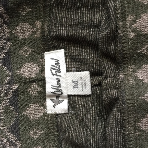 Others follow leggings - Picture 2 of 3